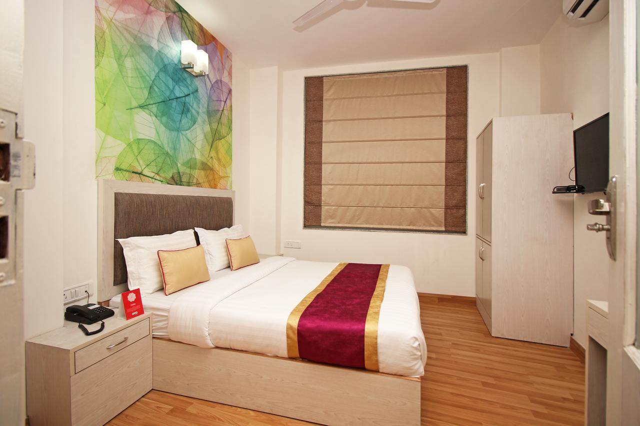Hotel Nanak Residency Új-Delhi Kültér fotó